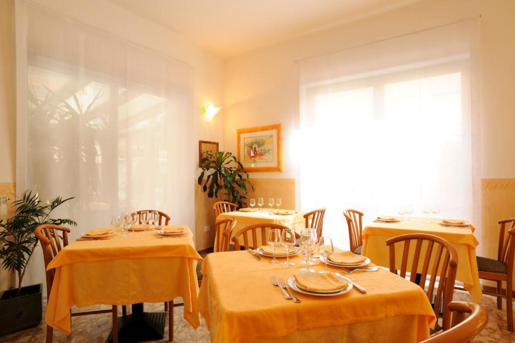 Hotel Garden Laigueglia Buitenkant foto
